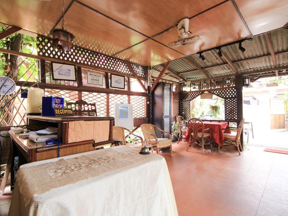Ombak Inn Chalet Kampung Teluk Nipah Exterior foto