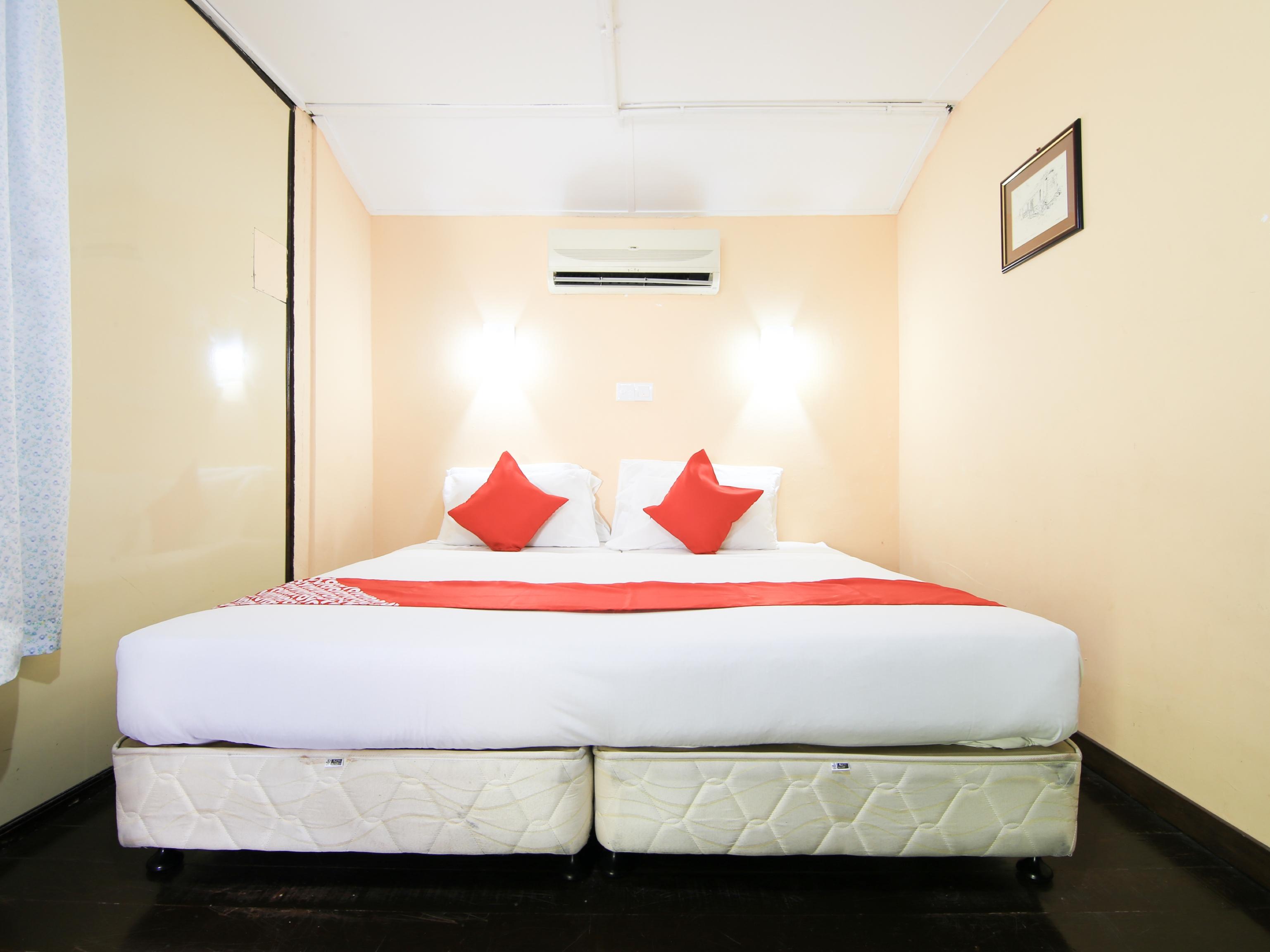 Ombak Inn Chalet Kampung Teluk Nipah Exterior foto