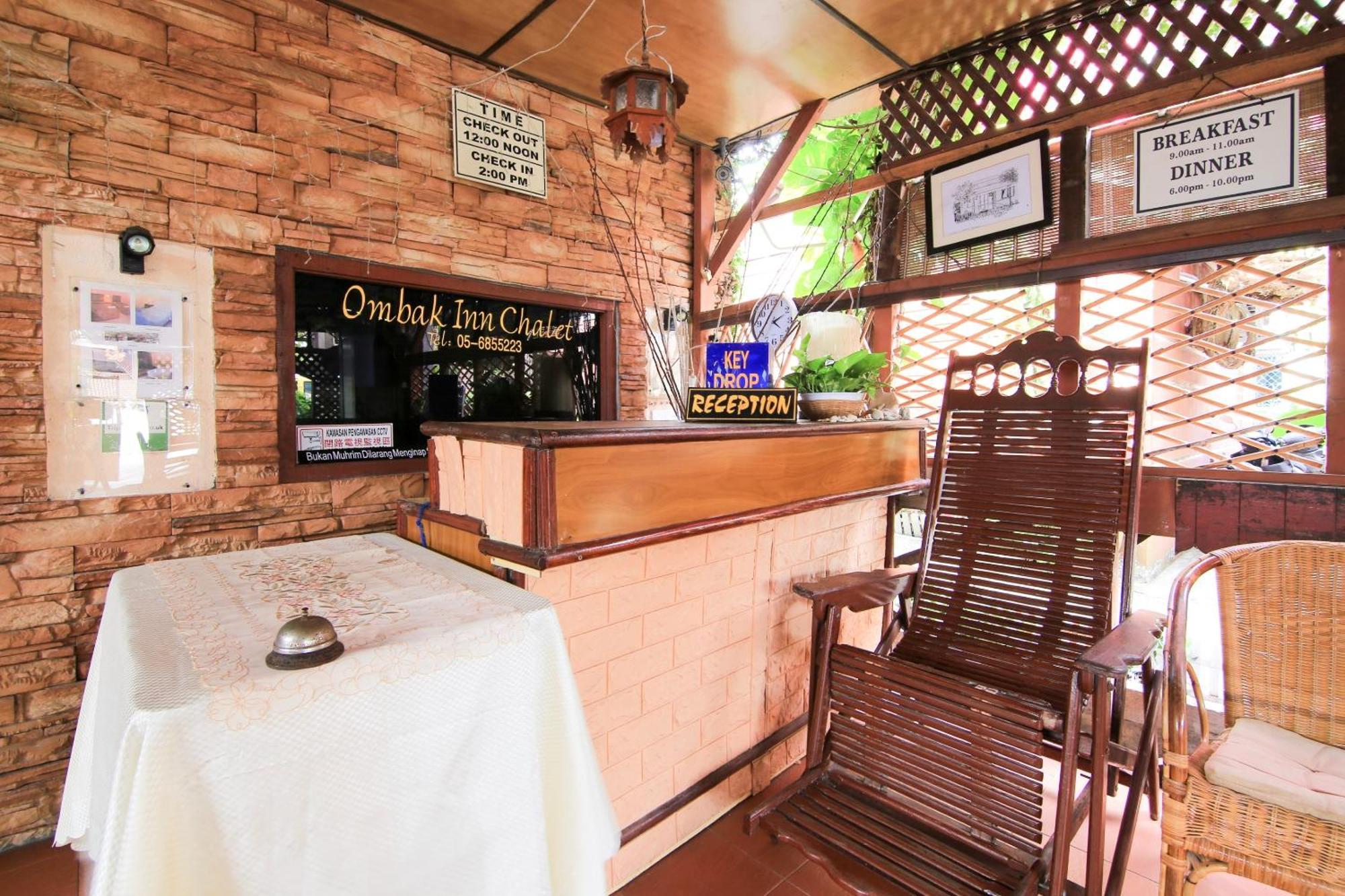 Ombak Inn Chalet Kampung Teluk Nipah Exterior foto